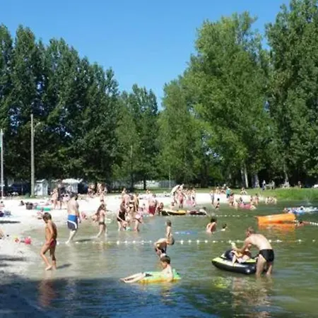 Maison Des Prairies بيت للعطل