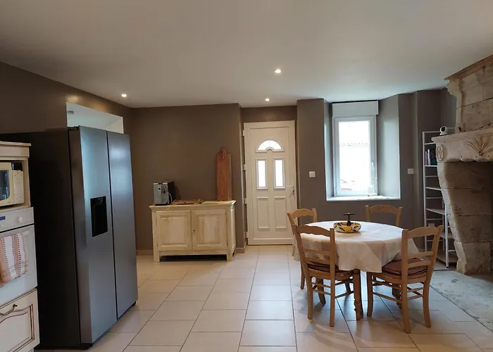 Maison Des Prairies * Bonnes (Charente)