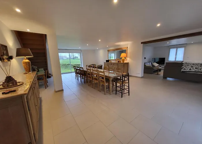 Maison Des Prairies بيت للعطل